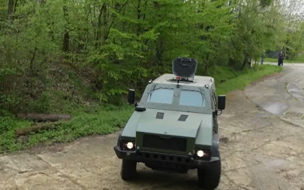 VLAH, o posibilă soluție pentru modernizarea mobilității Armatei Române: E primul blindat dezvoltat la noi în țară după 1989