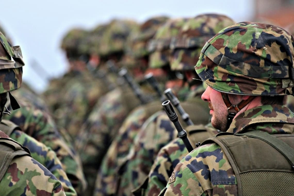 Trump mută echilibrul militar în Estul Europei. Polonia câștigă teren, România rămâne în așteptare