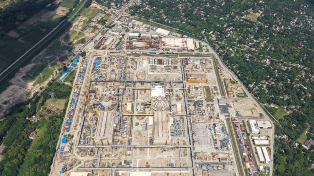 Umbra nucleară se extinde în Europa, o nouă alianță se conturează la Paris