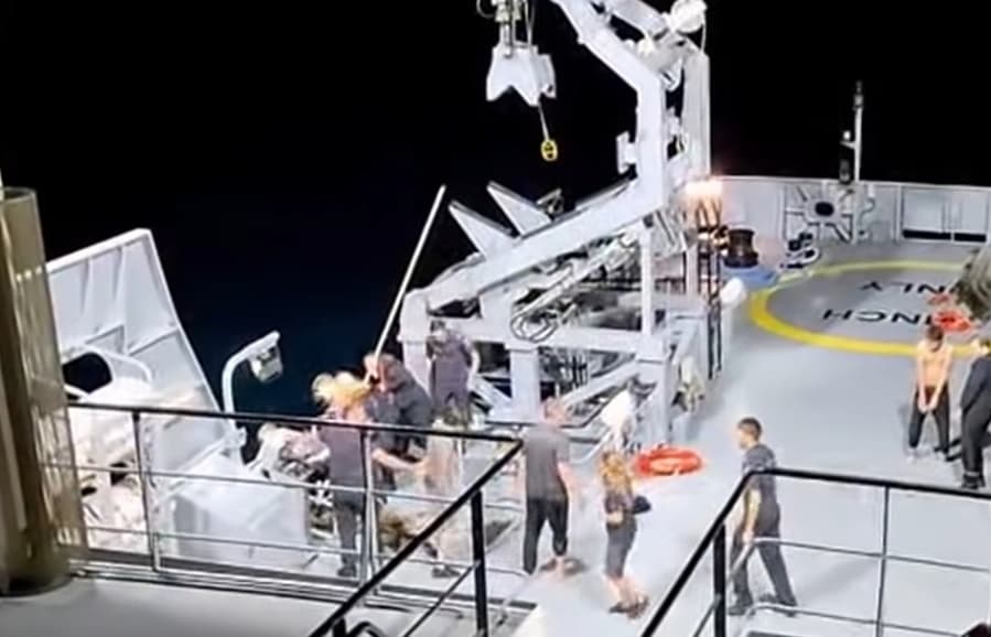 Nava din Marea Neagră, lovită de o dronă? Radu Miruță, precizări importante